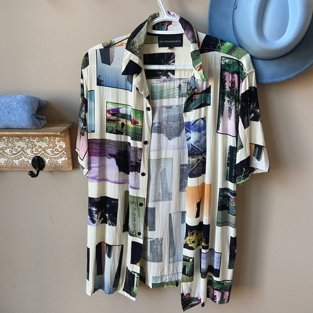 Y2K Vintage Graphic button up shirt by No Boundaries size M